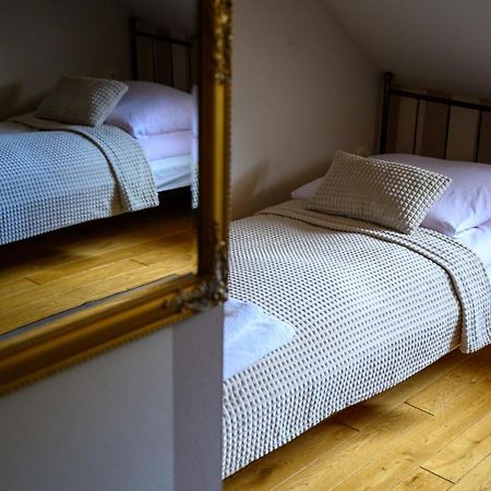 Hotel Stary Browar Tarnobrzeg Esterno foto