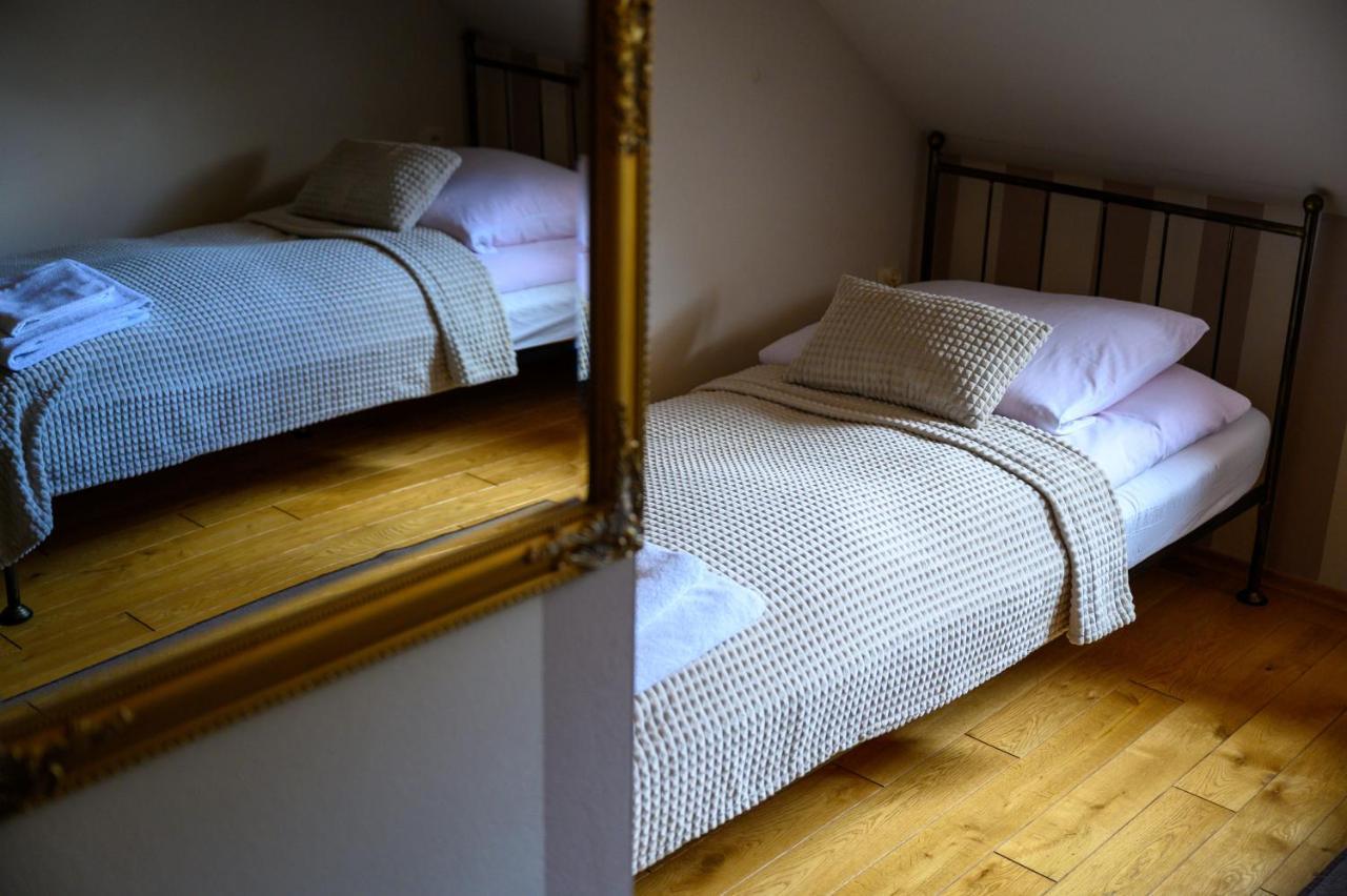 Hotel Stary Browar Tarnobrzeg Esterno foto
