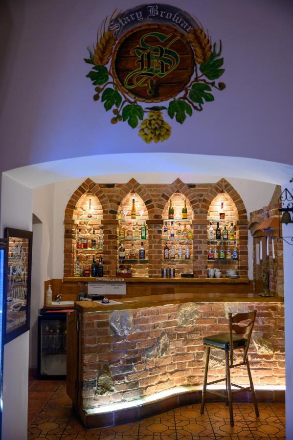 Hotel Stary Browar Tarnobrzeg Esterno foto