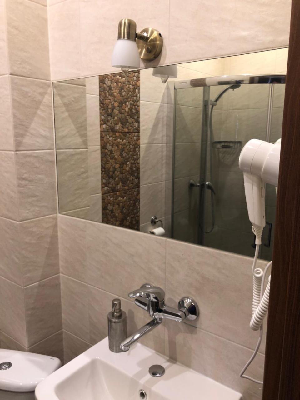 Hotel Stary Browar Tarnobrzeg Esterno foto